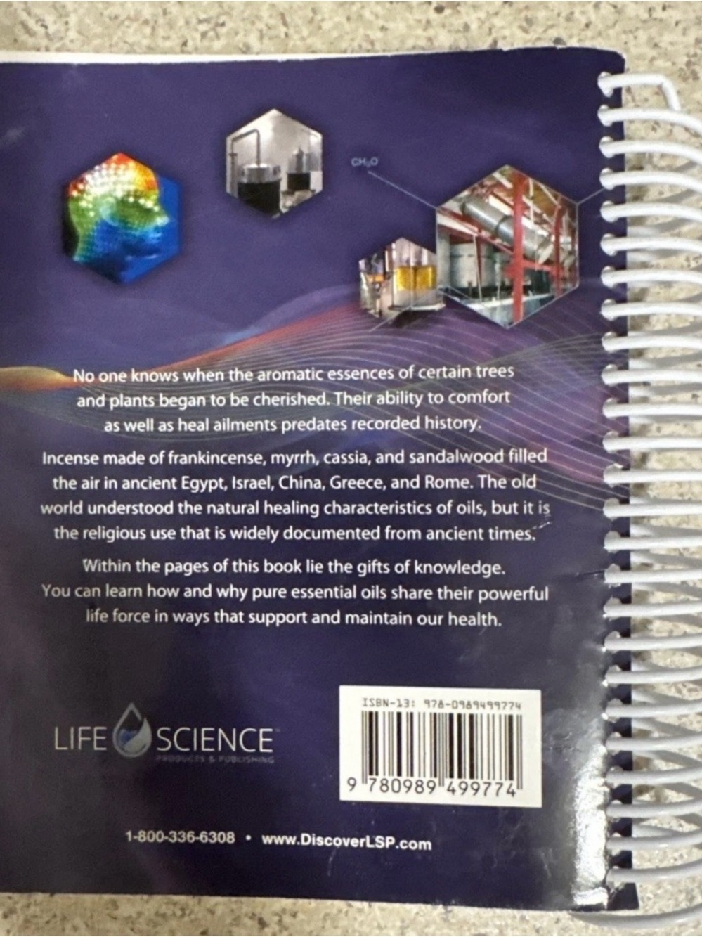 Essential Oils Pocket Reference - Purple - Picture 3 of 3